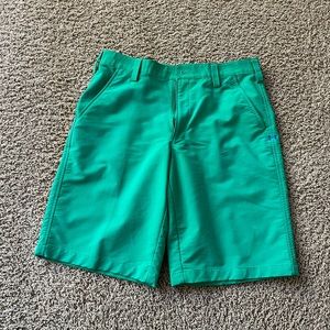 Under Armour Men’s Golf Shorts, Size 32, Green